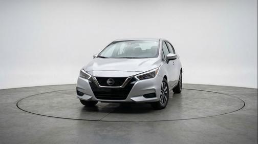 Brilliant Silver Metallic 2025 Nissan Versa 1.6 SV