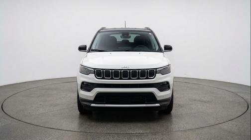 Bright White Clearcoat 2025 Jeep Compass Limited