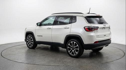 Bright White Clearcoat 2025 Jeep Compass Limited