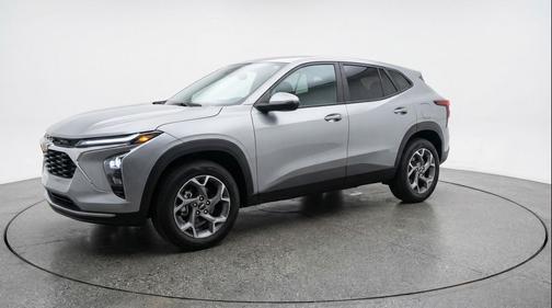 Gray 2025 Chevrolet Trax LT