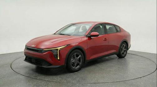 Currant Red 2025 Kia K4 LXS