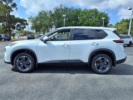 2025 Nissan Rogue SV