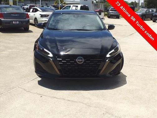 2023 Nissan Altima SR FWD