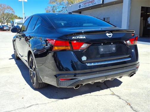 2023 Nissan Altima SR FWD