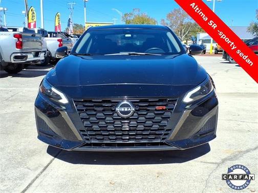 2023 Nissan Altima SR FWD