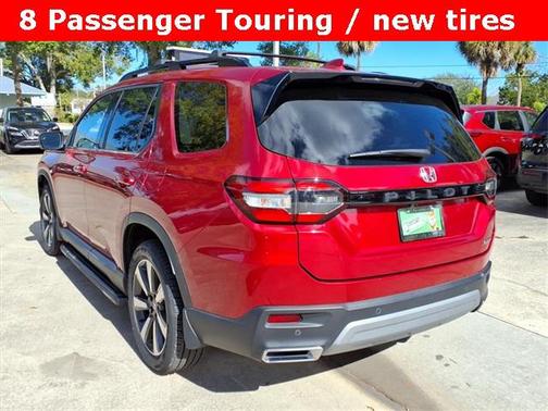 2023 Honda Pilot Touring 8-Passenger