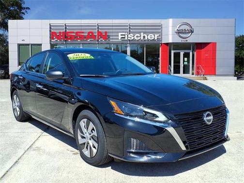 2025 Nissan Altima S FWD