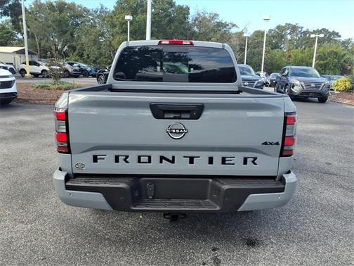 2026 Nissan Frontier SV