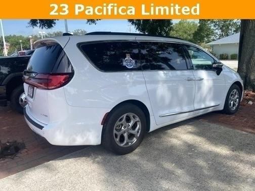 2023 Chrysler Pacifica Limited