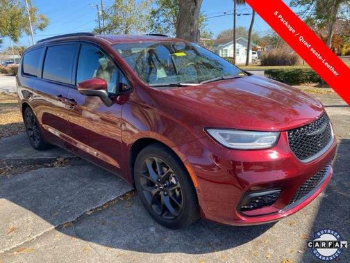 2023 Chrysler Pacifica Touring L