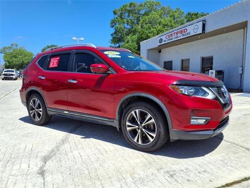 2017 Nissan Rogue SL