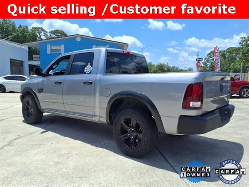 2024 RAM 1500 Classic Warlock Crew Cab 4x4 5'7' Box