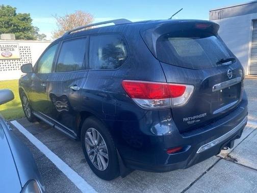 2015 Nissan Pathfinder S