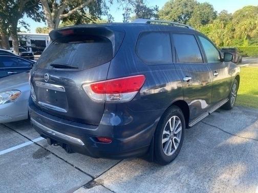2015 Nissan Pathfinder S