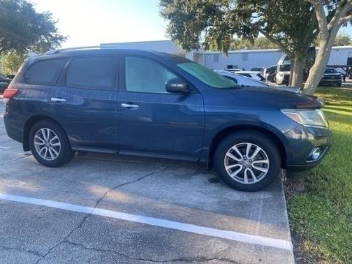 2015 Nissan Pathfinder S