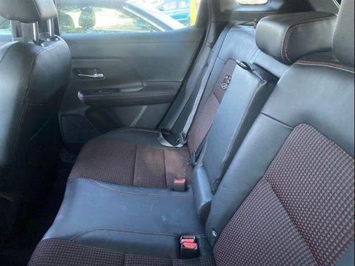 Gun Metallic 2025 Nissan Kicks SR