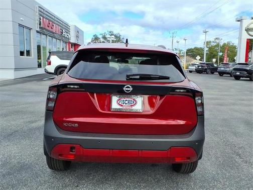 2026 Nissan Kicks SV
