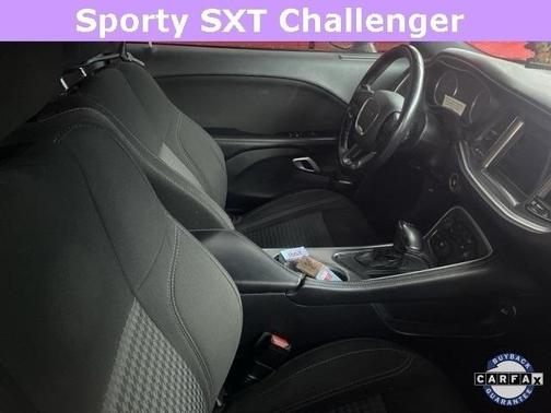 2021 Dodge Challenger SXT