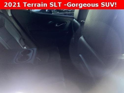 2021 GMC Terrain SLT