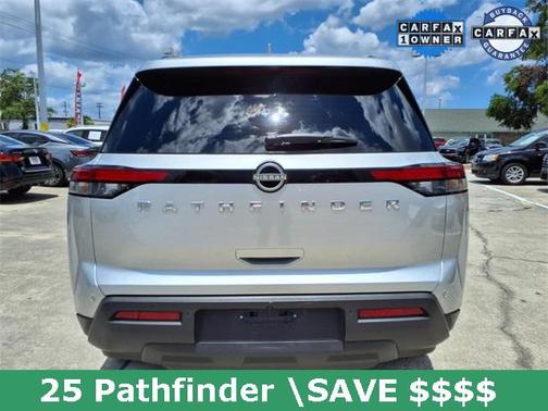 2025 Nissan Pathfinder SV FWD
