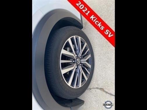 2021 Nissan Kicks SV