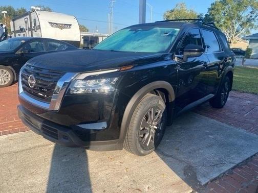 2024 Nissan Pathfinder SV FWD