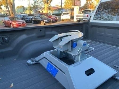 2024 RAM 3500 Tradesman Crew Cab 4x4 8' Box