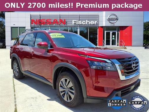 2025 Nissan Pathfinder SV FWD