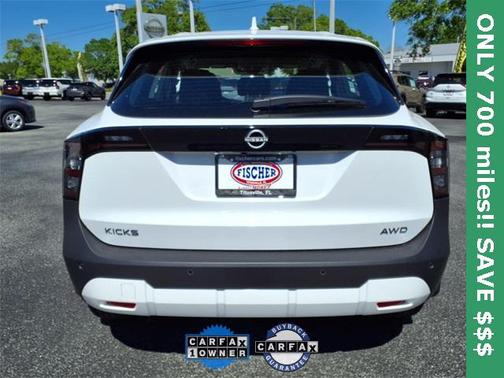 2025 Nissan Kicks S