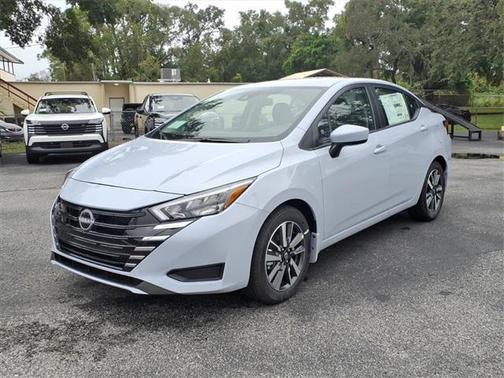 2025 Nissan Versa 1.6 SV