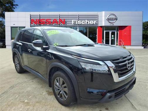 2024 Nissan Pathfinder S 4WD