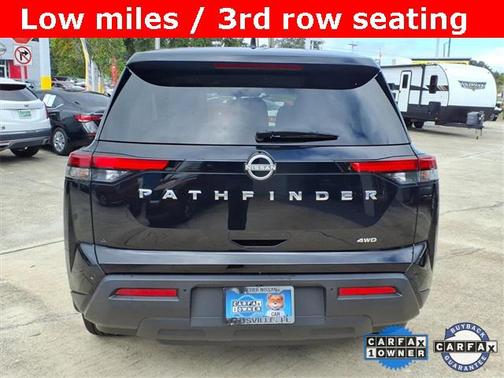 2024 Nissan Pathfinder S 4WD