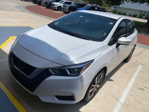 2021 Nissan Versa 1.6 SV