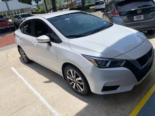 2021 Nissan Versa 1.6 SV