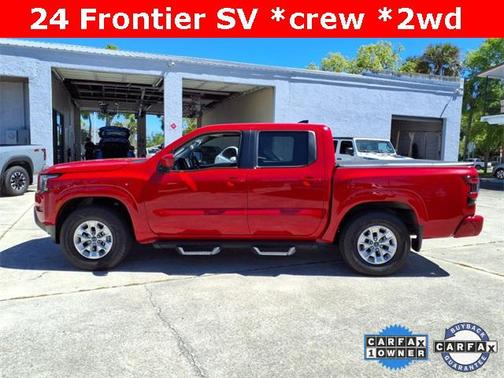 2024 Nissan Frontier SV