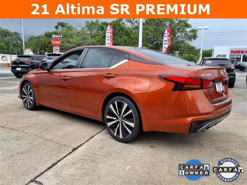 2021 Nissan Altima SR FWD