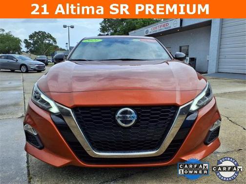 2021 Nissan Altima SR FWD