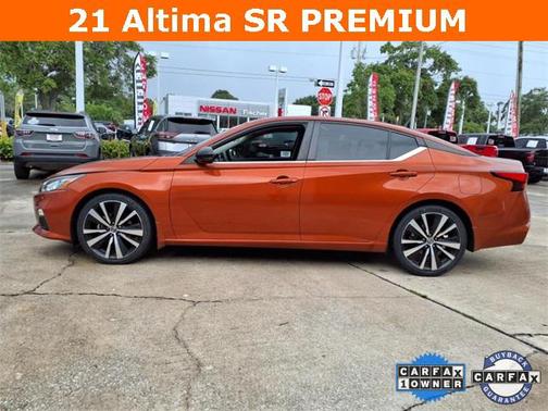 2021 Nissan Altima SR FWD