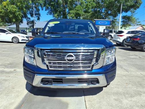 2024 Nissan Titan SV