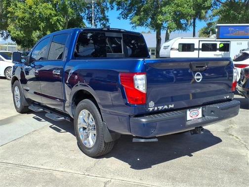 2024 Nissan Titan SV