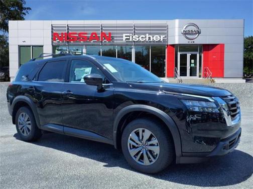 2025 Nissan Pathfinder SV FWD