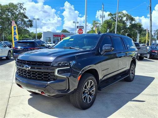 2023 Chevrolet Suburban 4WD Z71