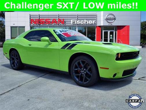 2019 Dodge Challenger SXT