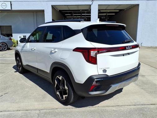 2025 Kia Seltos S