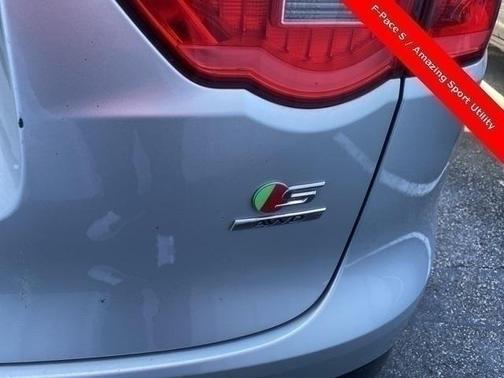 2019 Jaguar F-PACE S