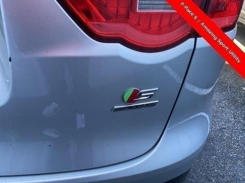 2019 Jaguar F-PACE S