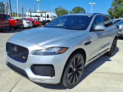 2019 Jaguar F-PACE S