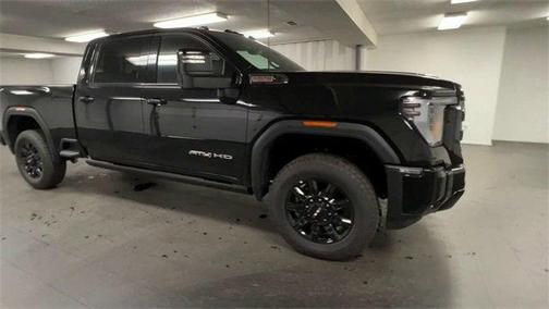 2025 GMC Sierra 2500 AT4