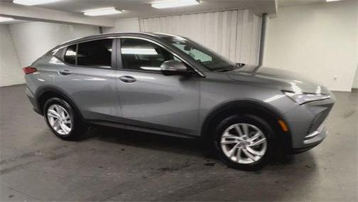 2025 Buick Envista Preferred FWD