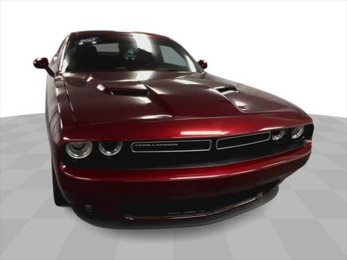 2017 Dodge Challenger SXT